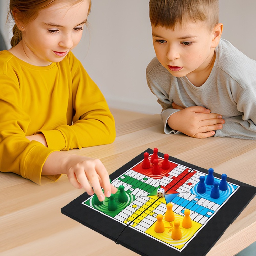 Board Game Ludo - Klassieke opvouwbare Ludo-spelset Ouder-kind interactie Strategiespel